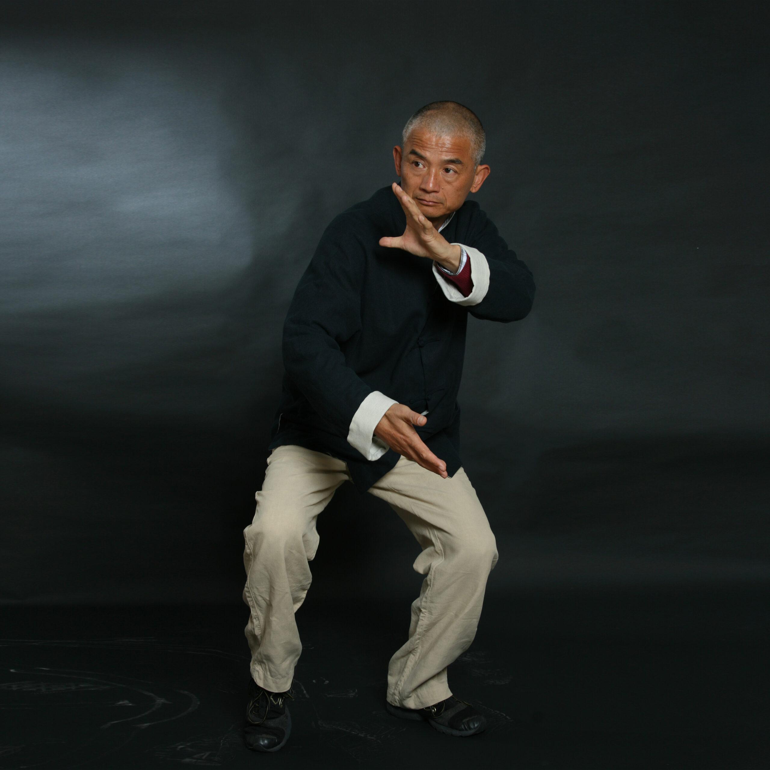 Il maestro Wang pratica Taijiquan